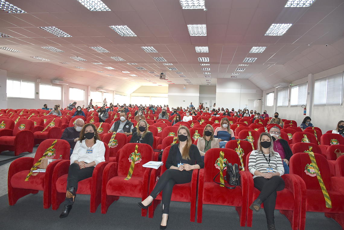 Grande participação na III Conferência Municipal de Educação