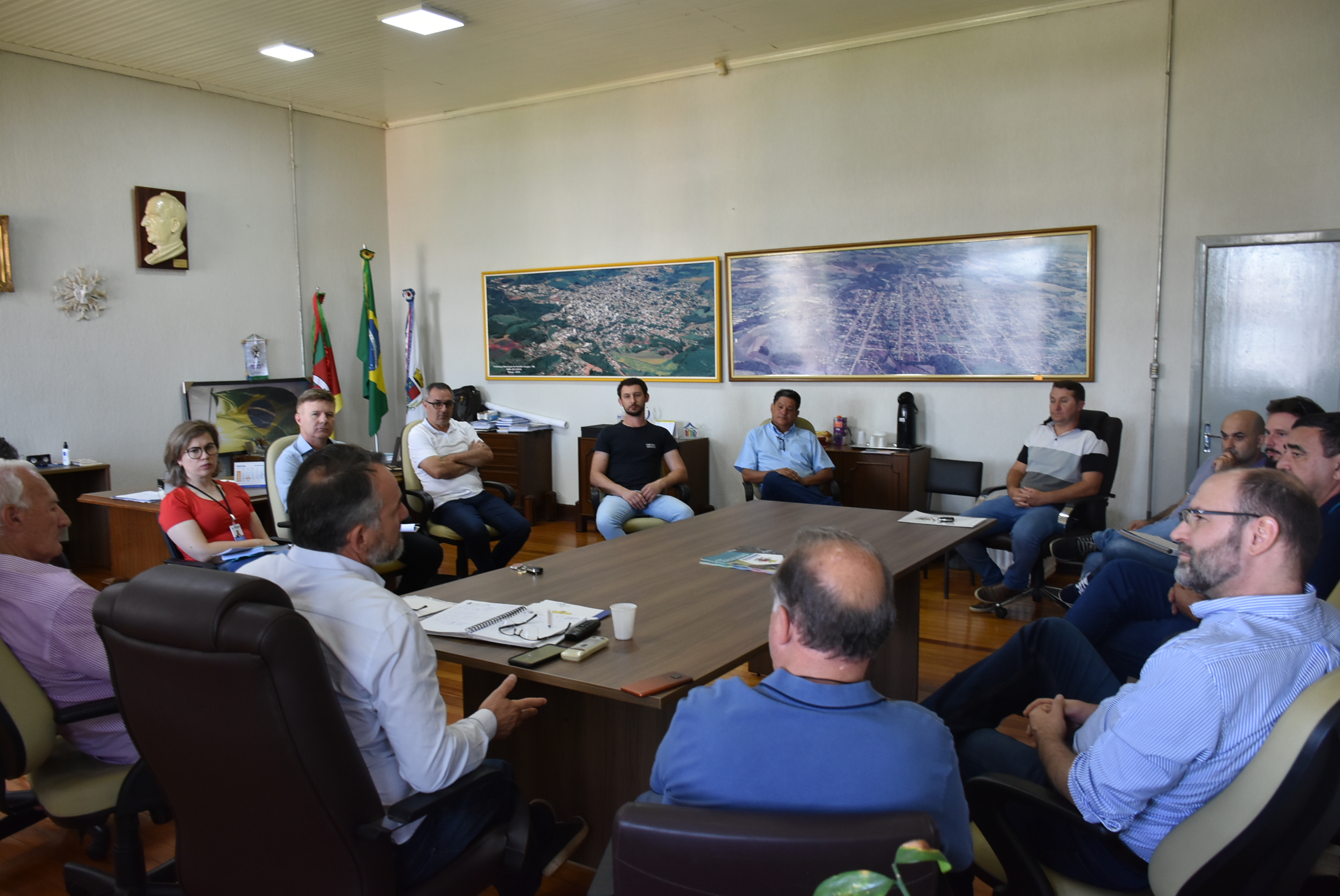 Reunião que aprovou ampliação da Sala de Videomonitoramento Regional instalada em Getúlio Vargas (1)