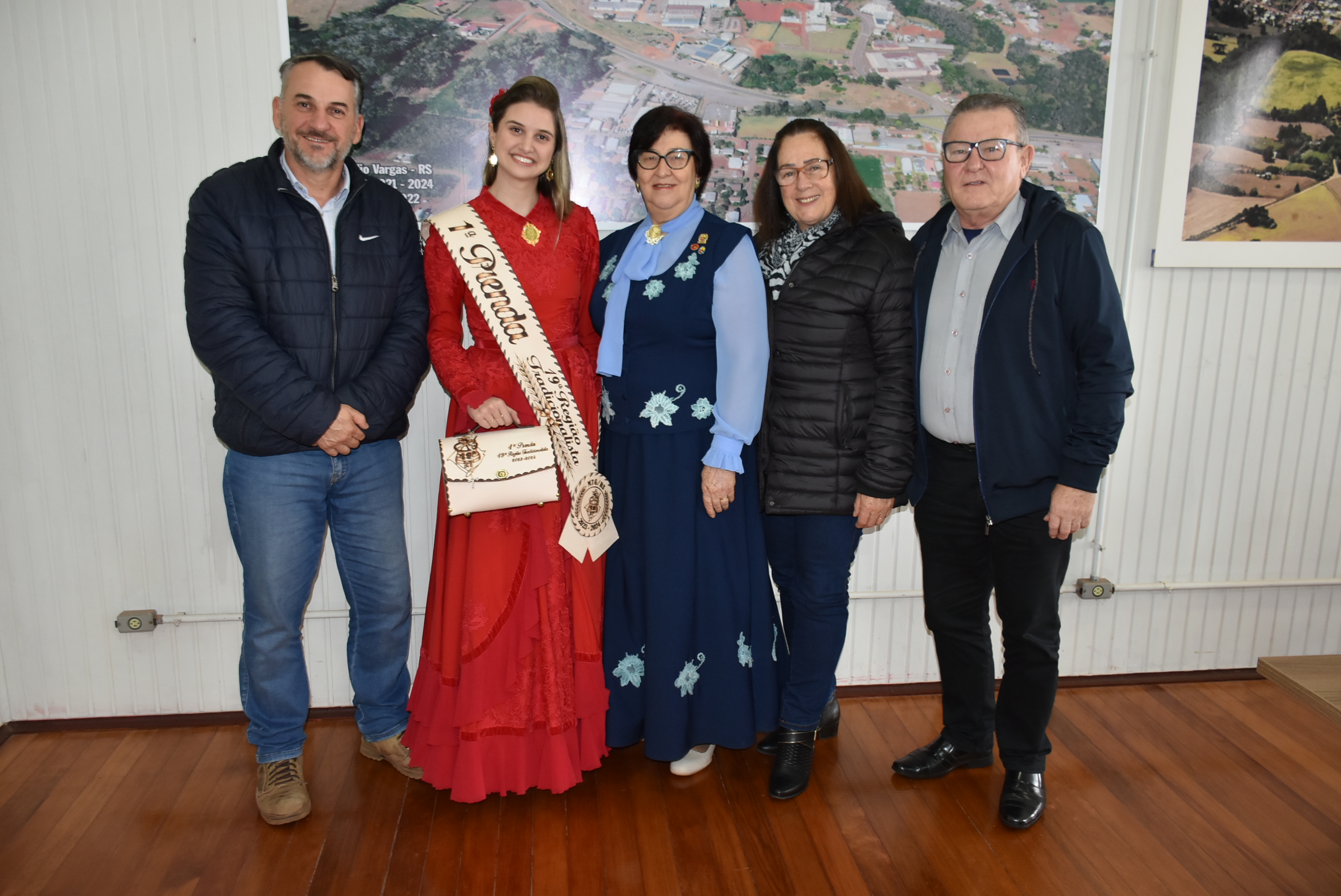 1ª Prenda da 19ª RT, Milena Cazzonato, esteve no Gabinete do Prefeito