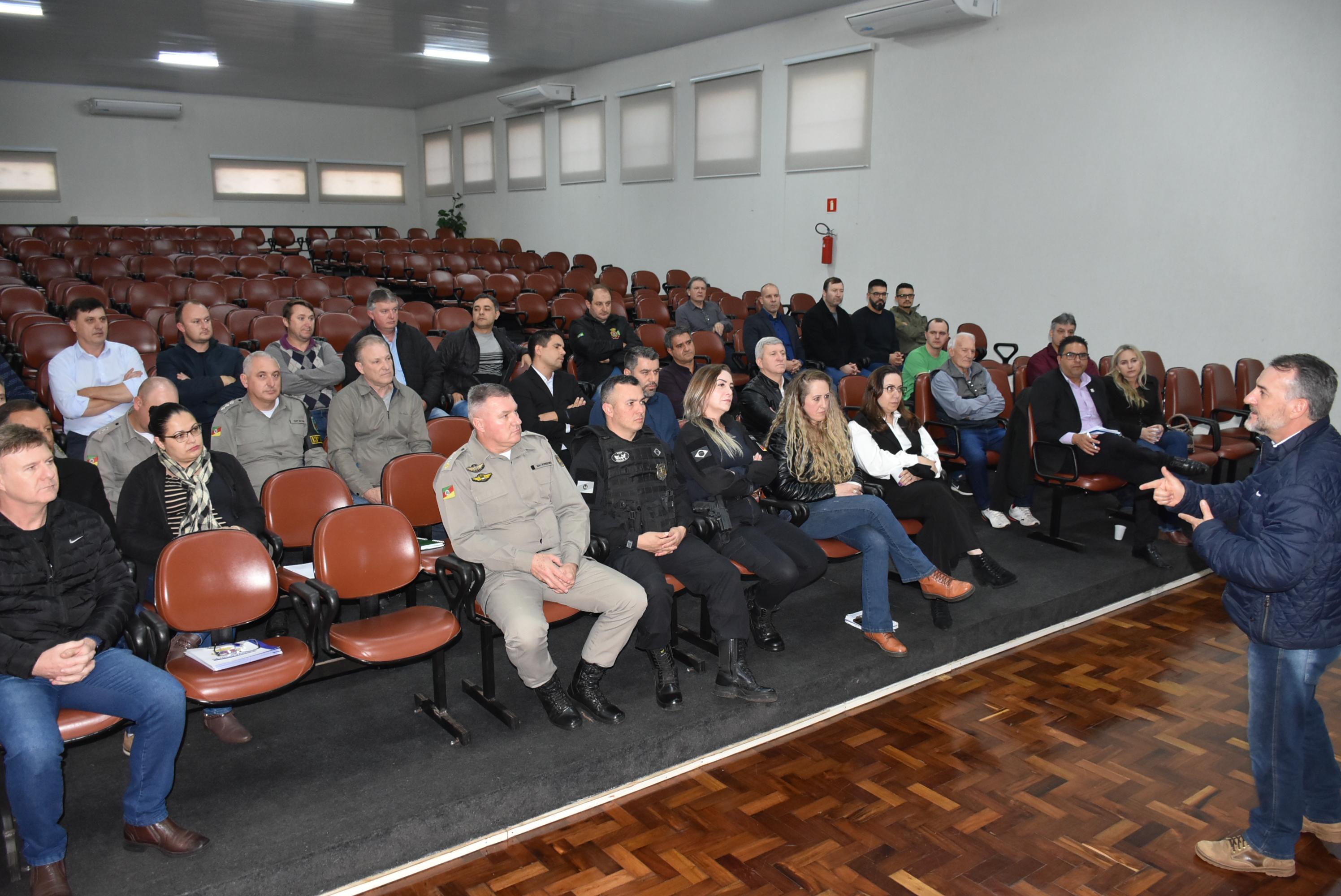 Prefeito de Getúlio Vargas, Mauricio Soligo, coordenou a reunião