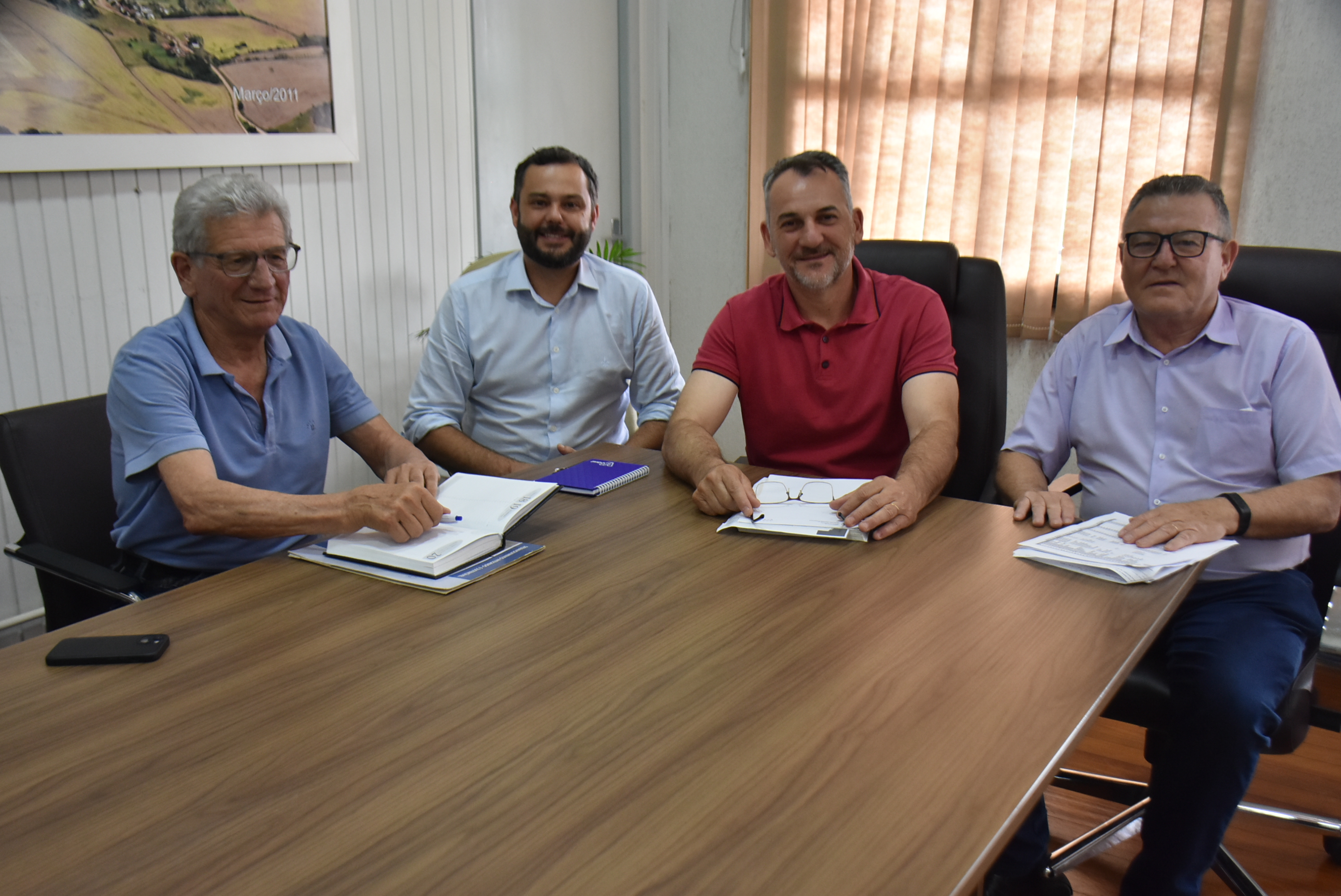 Prefeito eleito Pedro Paulo Prezzotto, vice eleito Dinarte Farias, Prefeito Mauricio Soligo e vice Elgido Pasa