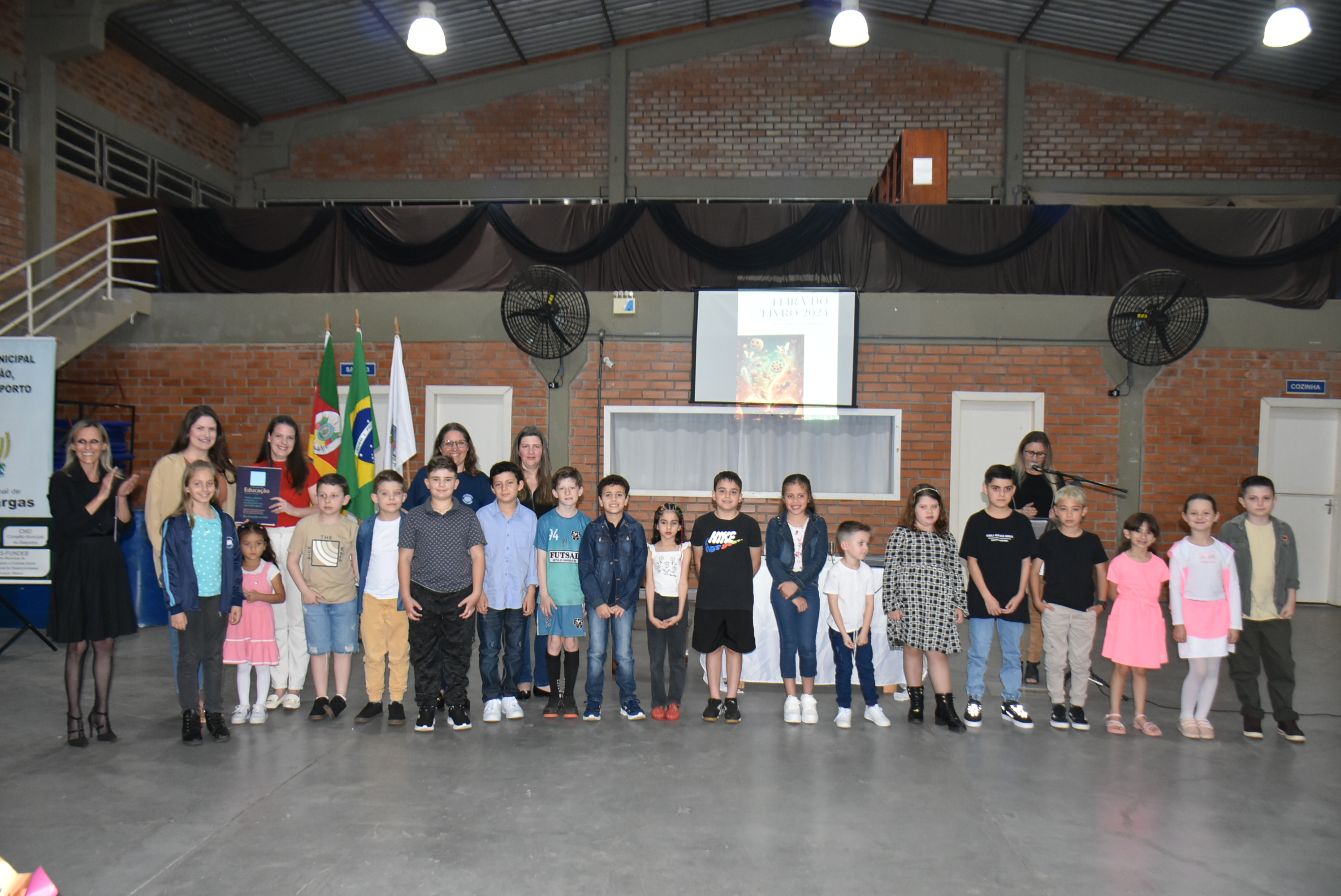 Vencedores no Concurso de Ciberpoemas da Feira do Livro