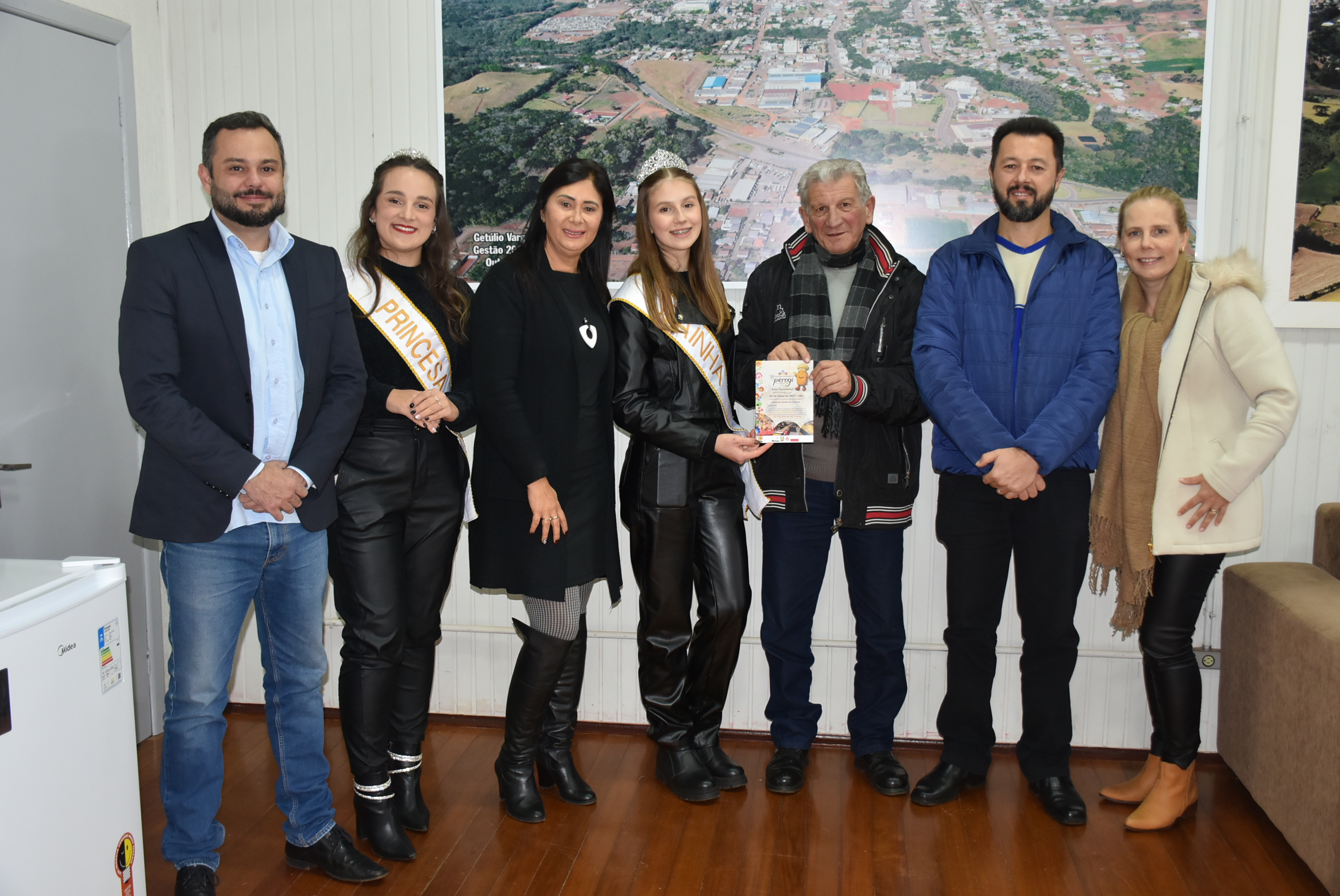 Comitiva de Centenário visita o prefeito Pedro Paulo Prezzotto