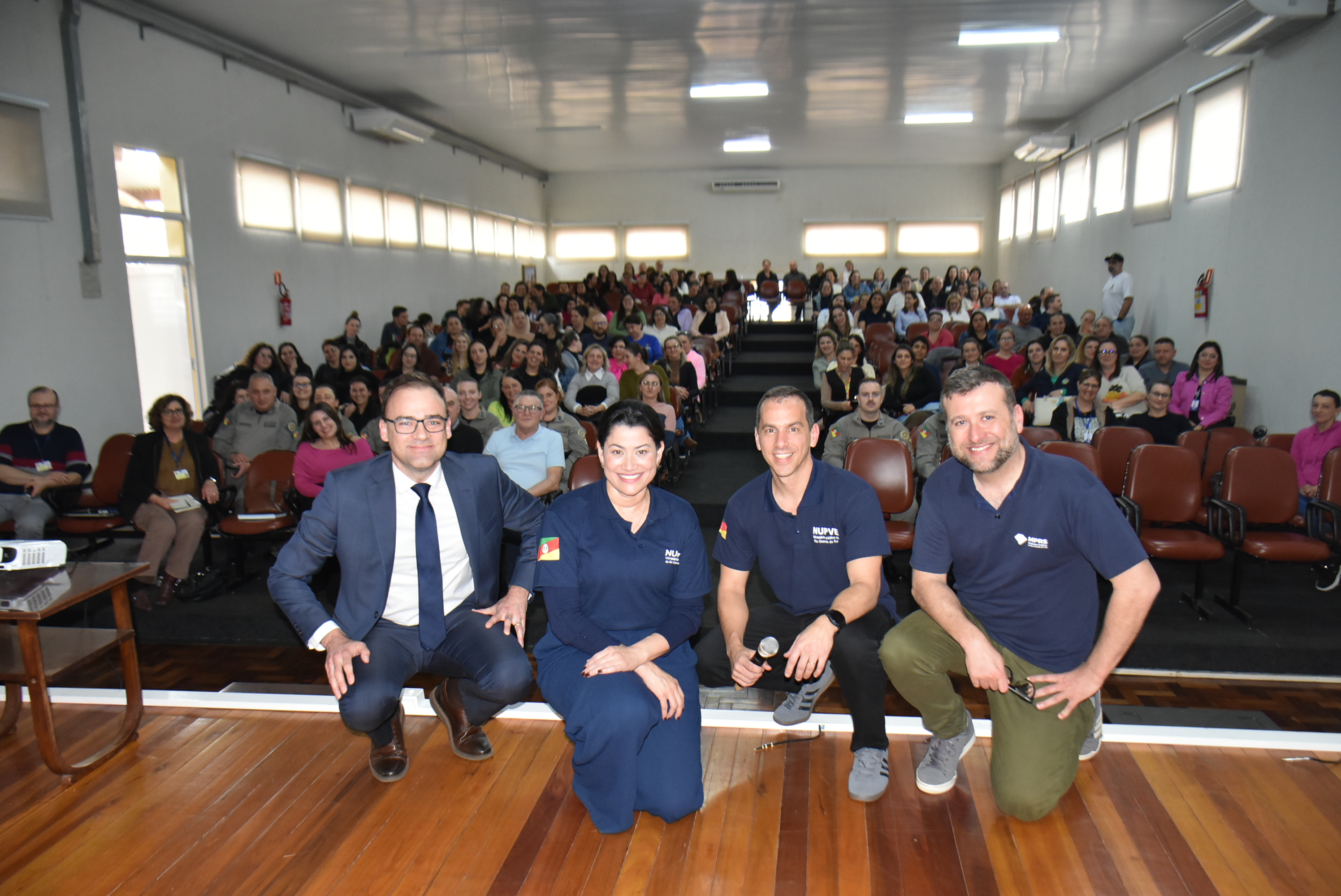 Promotores e o público